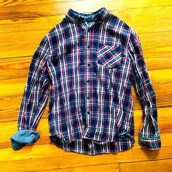 Flannel Navy Blue and Red Medium Boston Traders Button Down Shirt - Picture 1 of 3